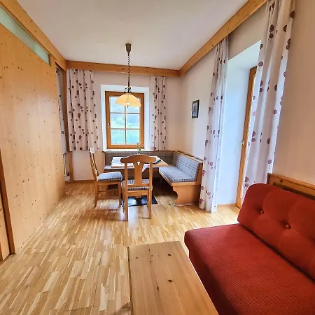 Ferienhof Obergasser und Bergblick Weissensee Zimmer foto