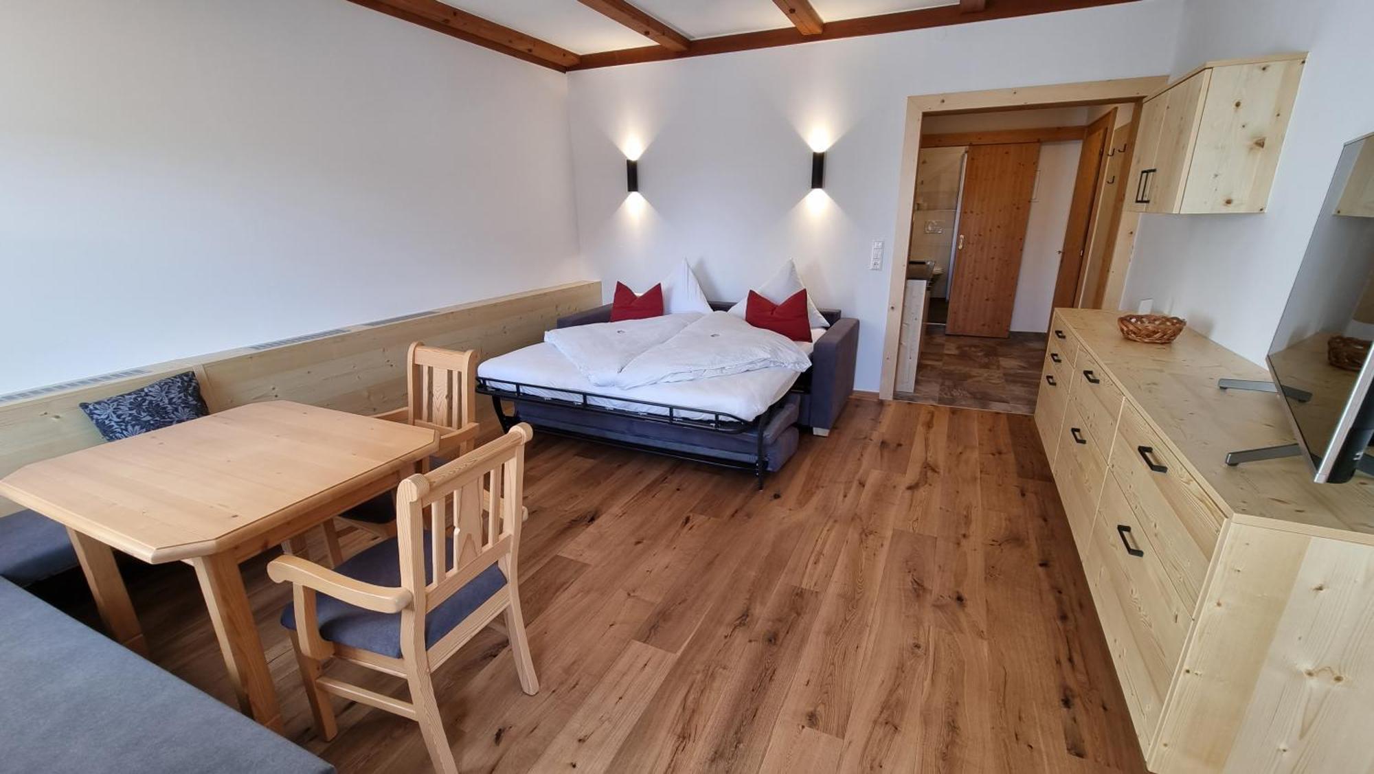 Farm stay Obergasser Und Bergblick Weissensee
